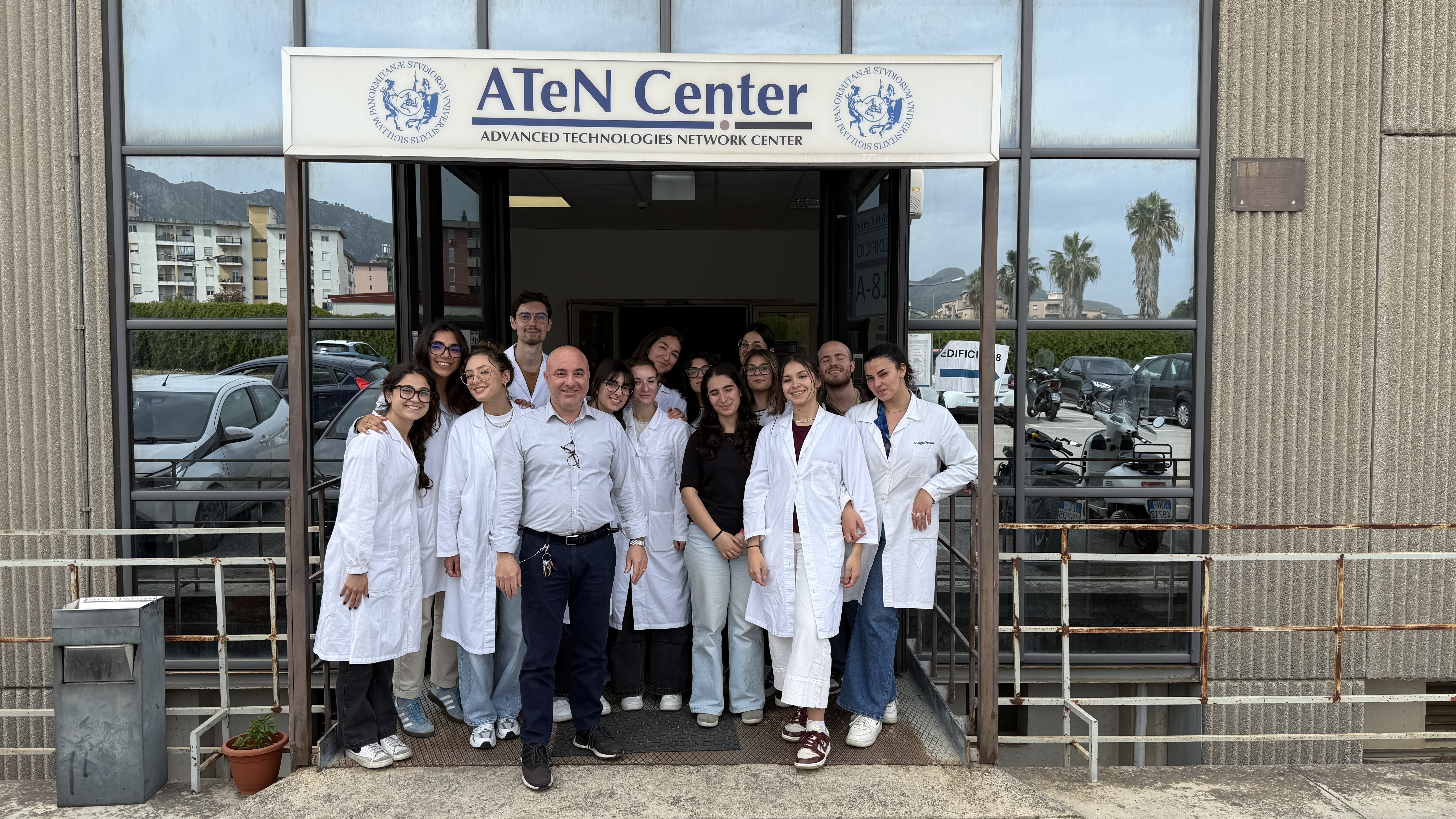 Visita dei laboratori di ATeN Center per gli studenti del corso di Tecnologia Farmaceutica Avanzata